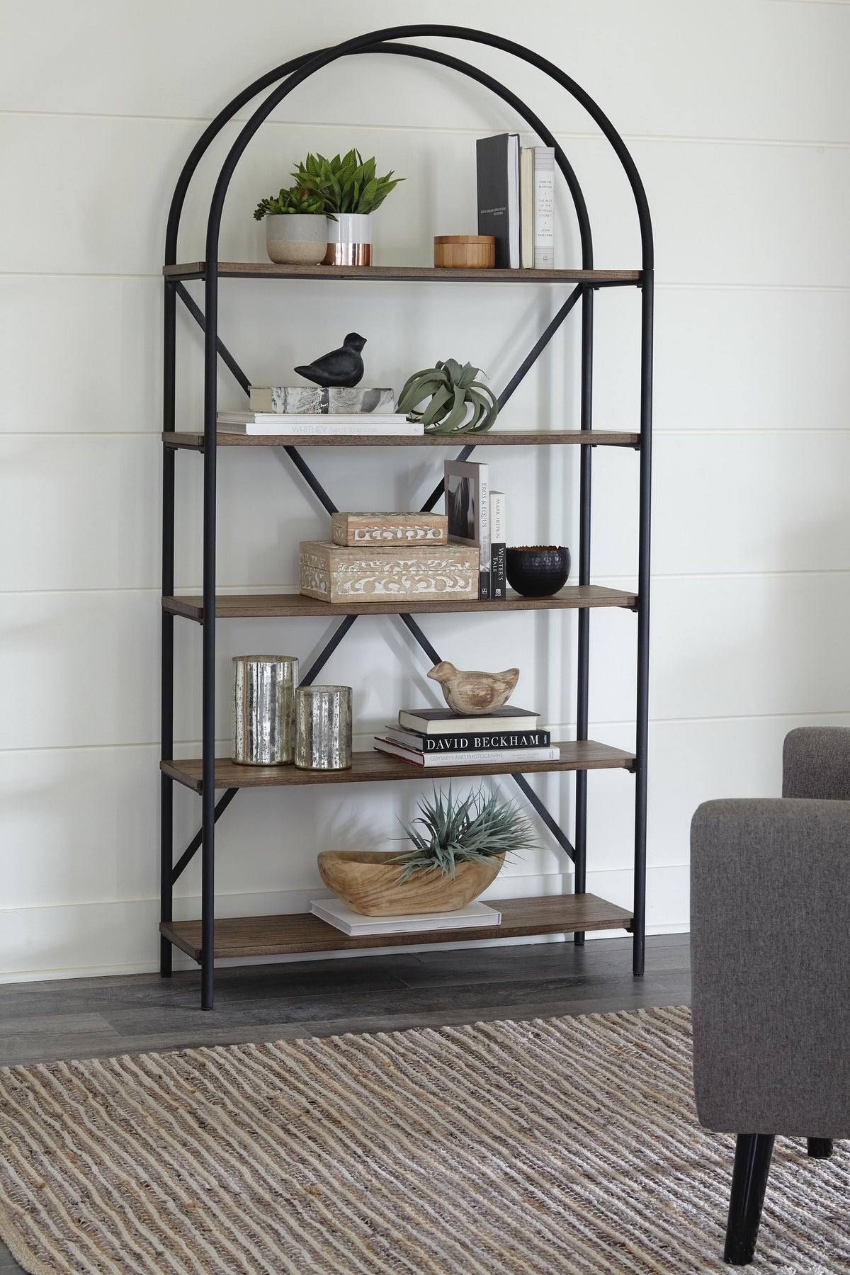 Ashley Galtbury A4000325 lifestyle view