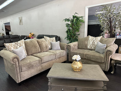 Kiro Sofa & Love Seat Set